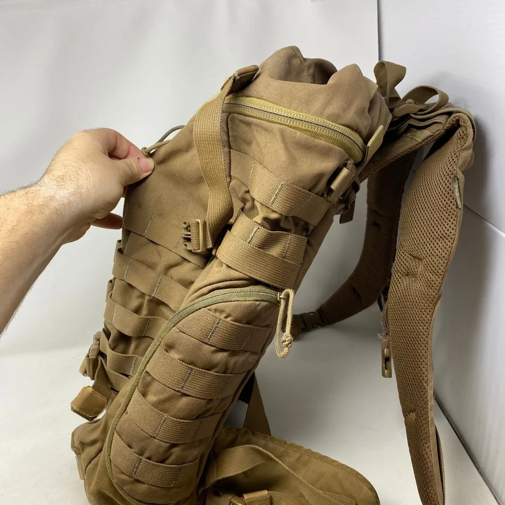 Camelbak Maximum Gear TriZip‎ Tactical Backpack Coyote Tan MOLLE Hiking Rucksack